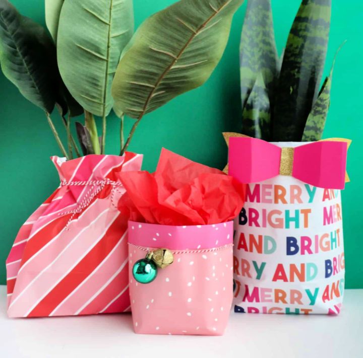 DIY Gift Bag Out Of Wrapping Paper