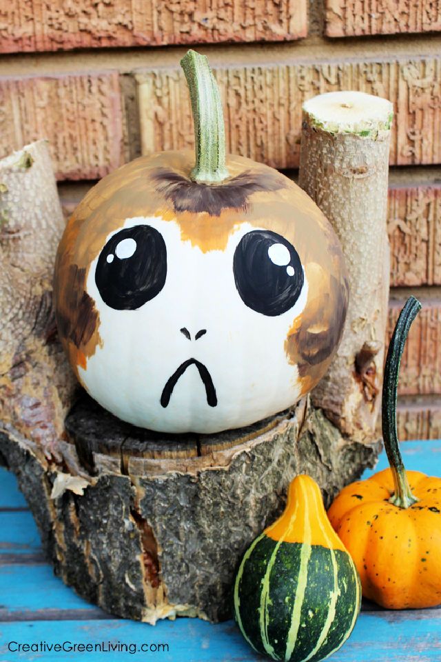 Creative Star Wars Porg Painted Pumpkin