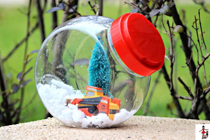 DIY Disney Planes Snow Globe