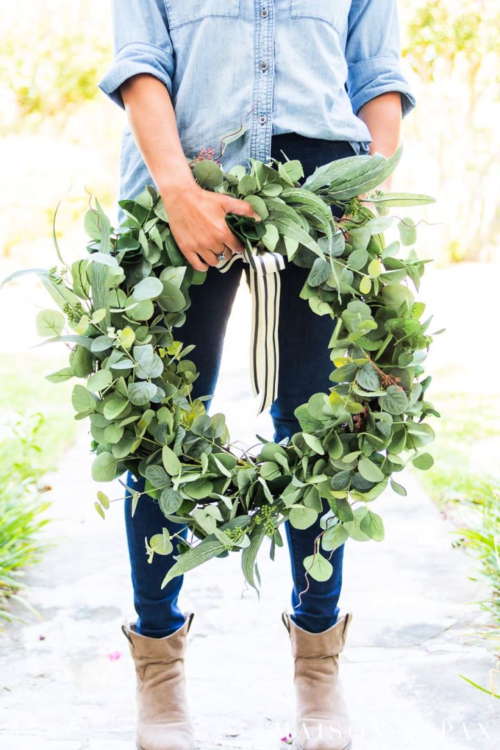 DIY Faux Eucalyptus Wreath