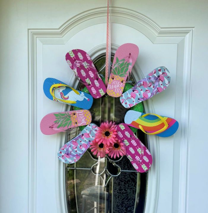 DIY Flip Flop Summer Wreath