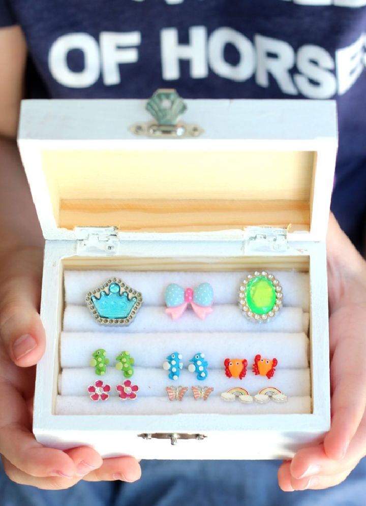 DIY Jewelry Box for Kids