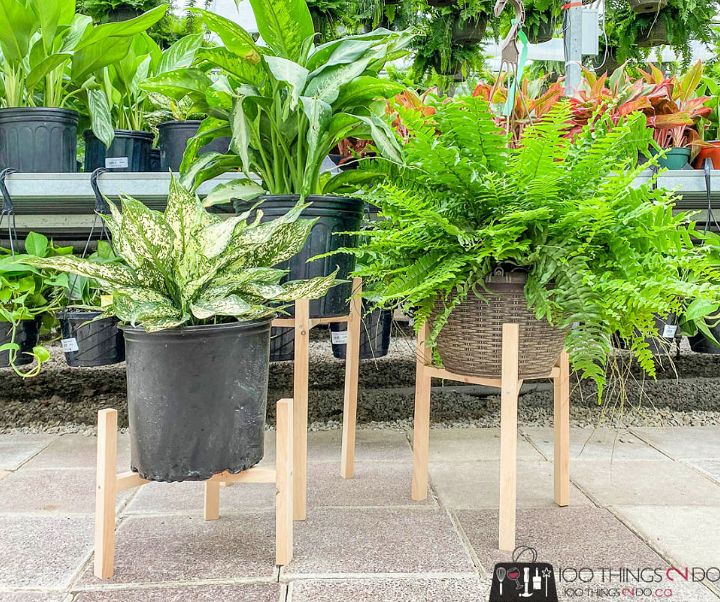DIY Plant Stands from Scrap Wood