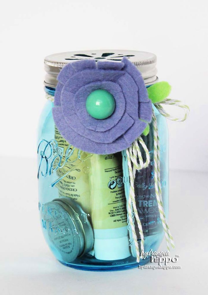 DIY Spa Kit A Mason Jar Gift Idea