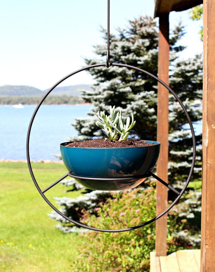 DIY Vintage Hoop Planter on Budget