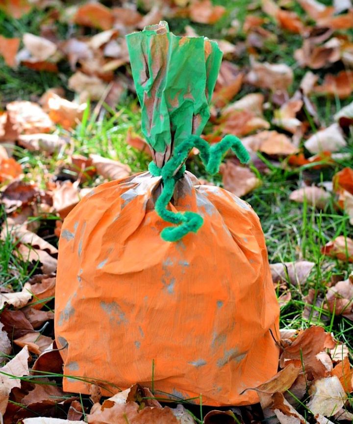 Easy Paper Bag Pumpkin Craft