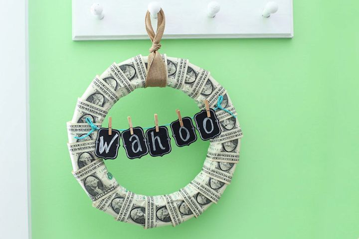 Easy to Make Money Wreath