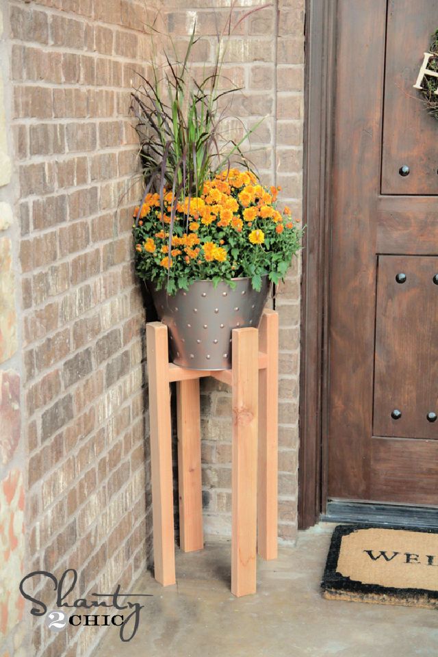 Free Woodworking Plant Stand Plan