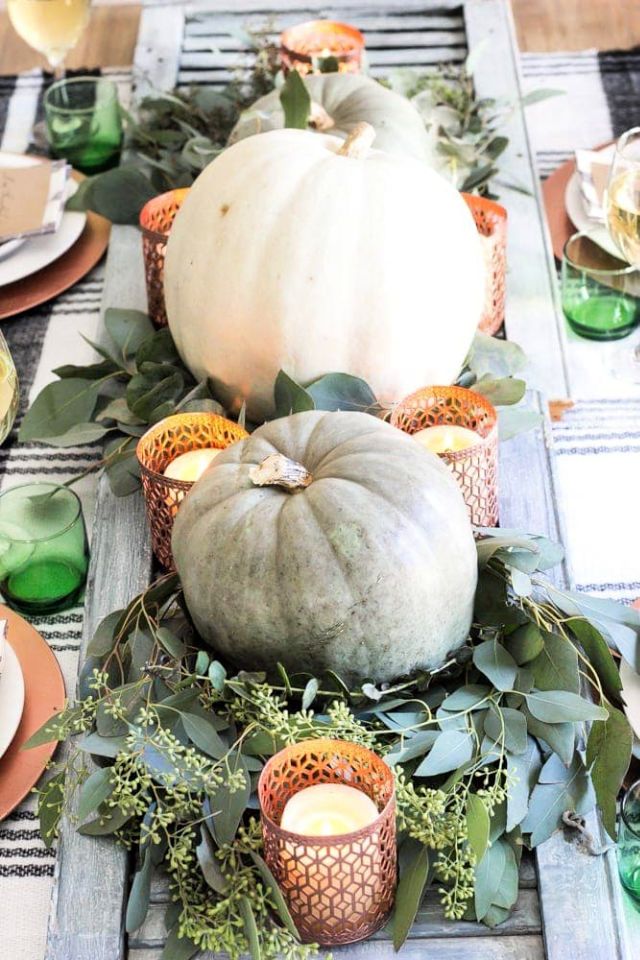 Green and Copper Dinner Table Decor