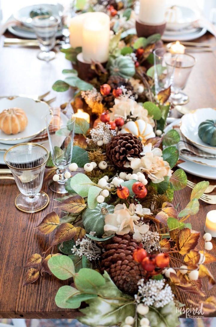How To Decorate Thanksgiving Table