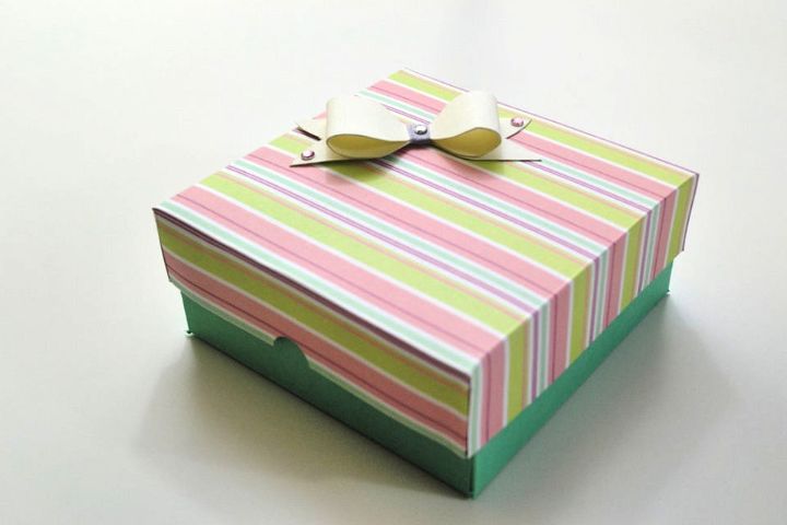 How to Make a Neck Tie Gift Box