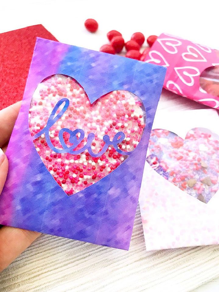 Make Your Own Valentine Mini Treat Bags