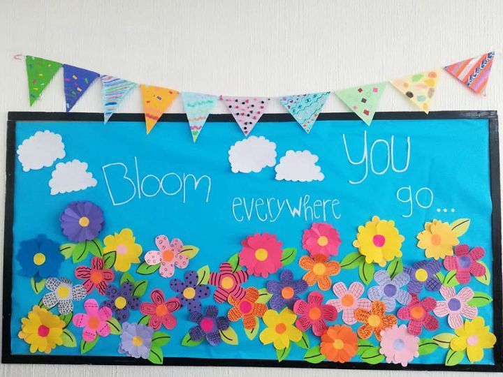 45+ Cheerful DIY Summer Bulletin Board Décor Ideas that Earn you