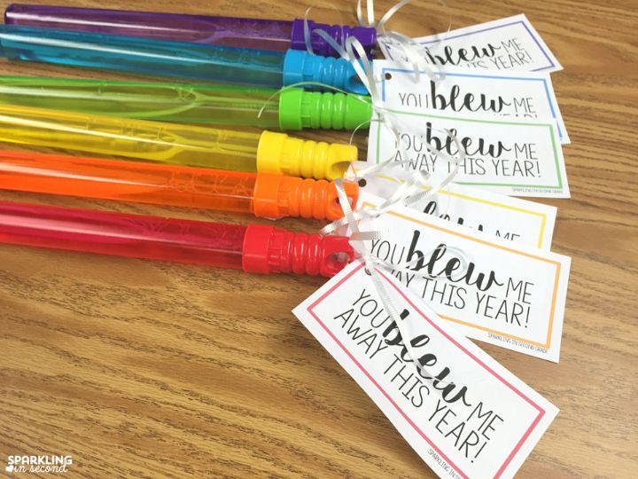 Printable End of Year Gift Bubble Tags