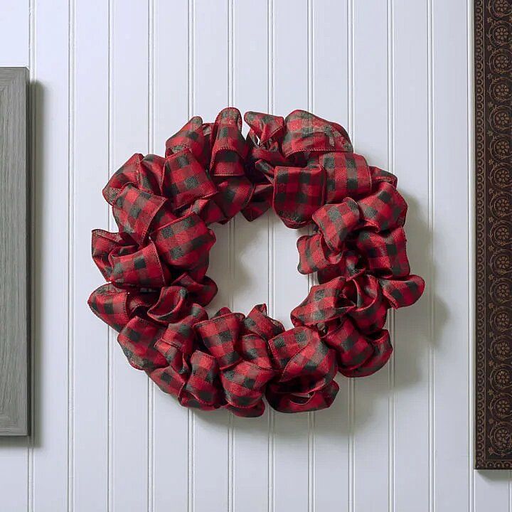 How to Make Wreaths: 50 DIY Wreath Ideas - The Beauty Dojo