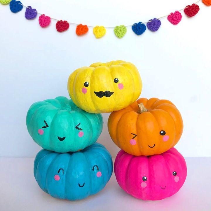 Small Kawaii Painted Pumpkin Designs