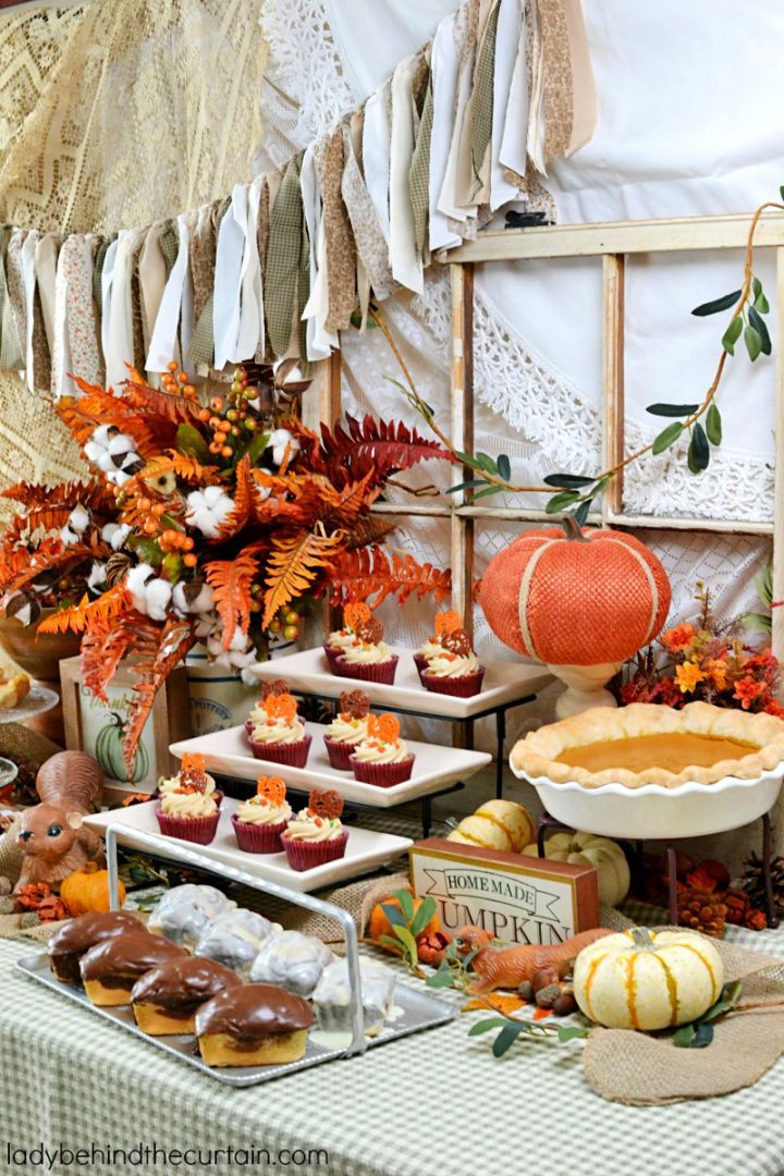 Vintage Thanksgiving Dessert Table