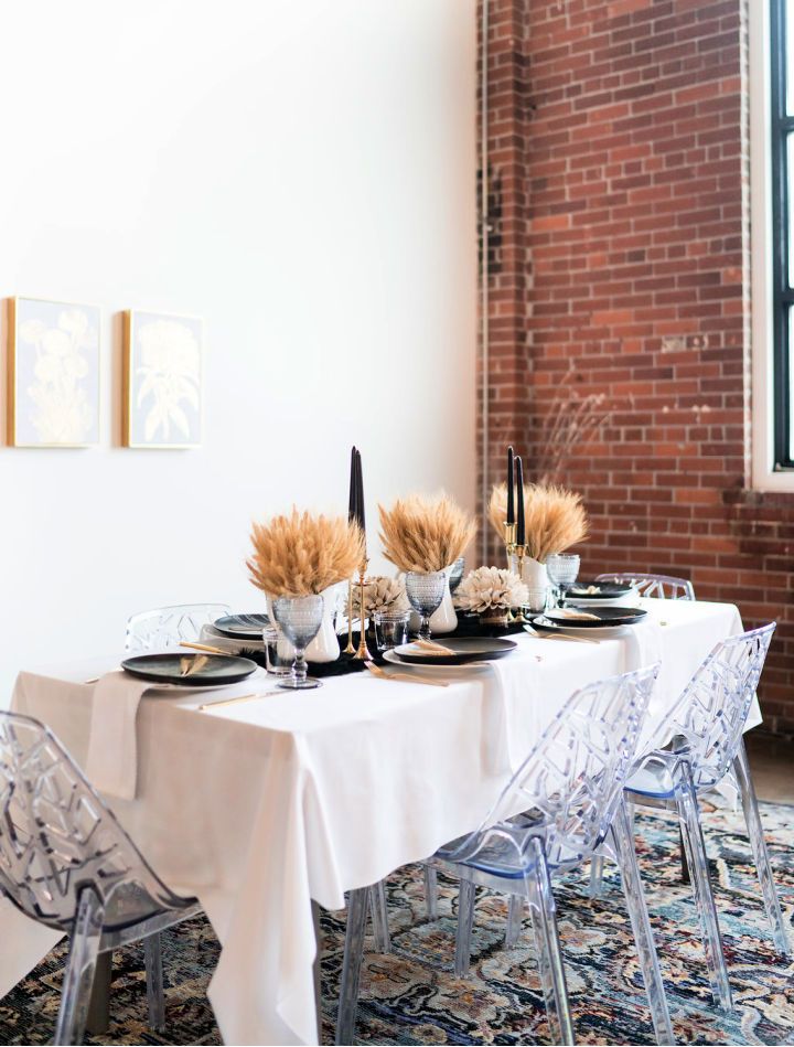 Wheat And Gold Colour Thanksgiving Tablescape